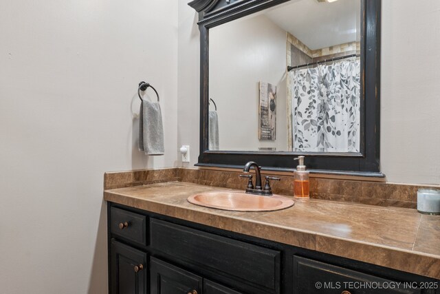 30150 S County Road 4430, Stigler, OK 74462 - full bath with vanity and curtained shower