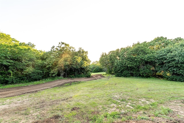 348550 E Parkside Dr, Pawnee, OK 74058 - view of grassy yard