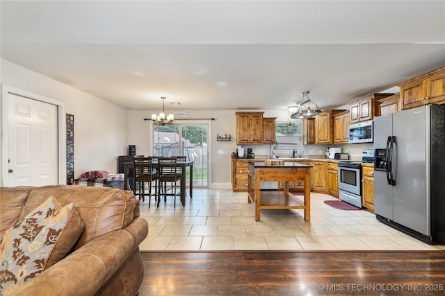 807 E 7th St, Grove, OK 74344 - photo 11