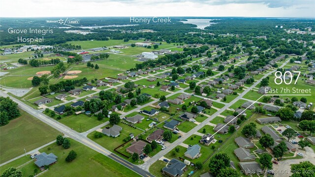 807 E 7th St, Grove, OK 74344 - photo 2