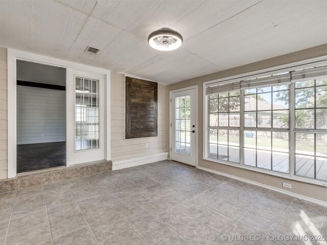 7507 S 92nd E Ave, Tulsa, OK 74133 - view of unfurnished sunroom
