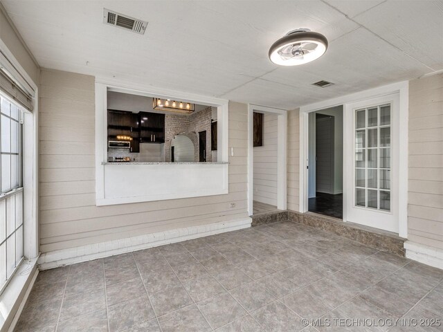 7507 S 92nd E Ave, Tulsa, OK 74133 - view of unfurnished sunroom