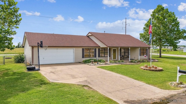 2 Ketchum St, Chelsea, OK 74016 - ranch-style house featuring driveway, a garage, and roof with shingles