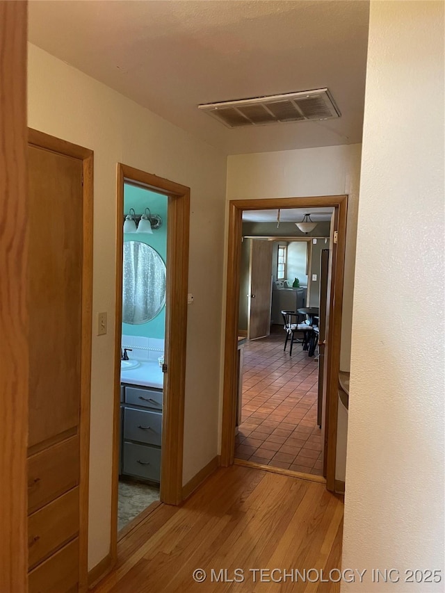 2509 Canterbury Ave, Muskogee, OK 74403 - hall featuring light wood-style flooring