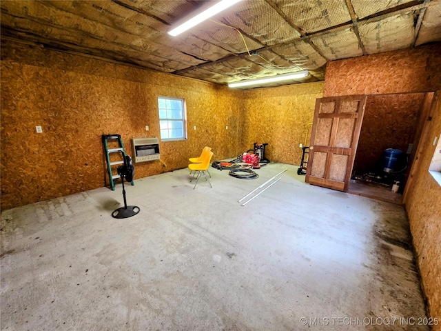 6850 E County Road 553, Kansas, OK 74347 - basement with heating unit and a water pressure tank