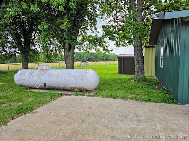 6850 E County Road 553, Kansas, OK 74347 - view of yard