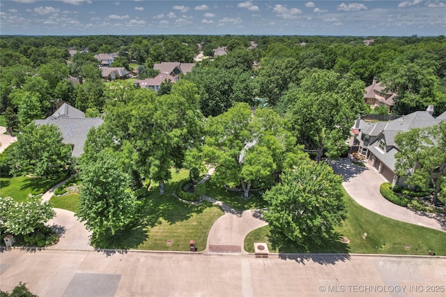 10150 S Maplewood Ave, Tulsa, OK 74137 - aerial view of property and surrounding area featuring nearby suburban area