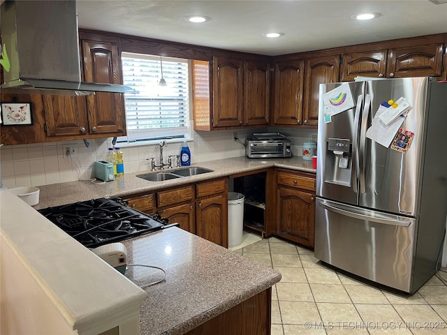 465385 E 981st Rd, Sallisaw, OK 74955 - kitchen featuring stainless steel refrigerator with ice dispenser, range hood, light tile patterned floors, tasteful backsplash, and recessed lighting