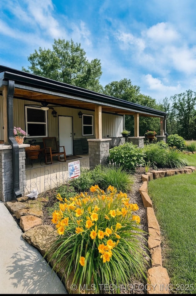416602 E 1065, Checotah, OK 74426 - view of front of property with covered porch