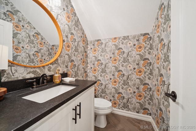 6140 E 140th St S, Bixby, OK 74008 - half bathroom with wallpapered walls and vanity