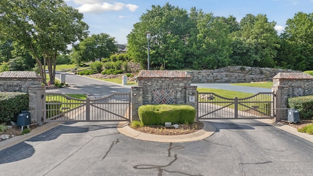 6140 E 140th St S, Bixby, OK 74008 - view of gate