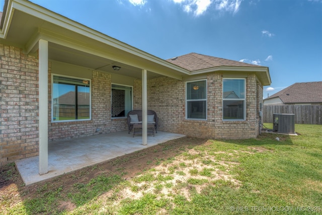 13009 E 124th Ct, Collinsville, OK 74021 - view of patio / terrace