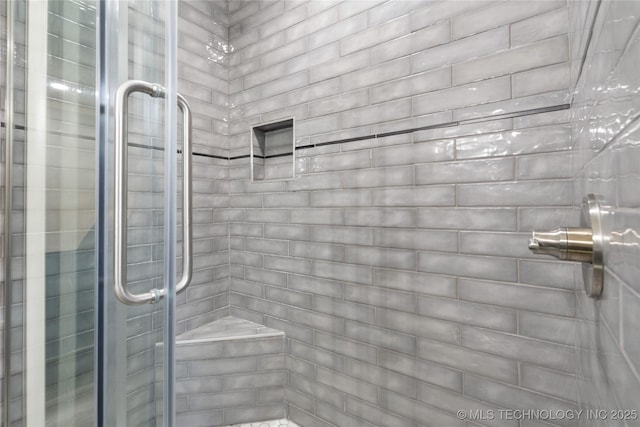96164 S Strayhorn Heights Rd, Gore, OK 74435 - bathroom featuring a shower stall