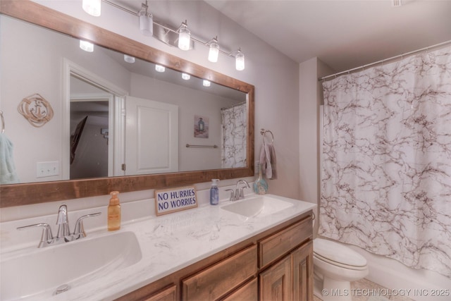5440 Skylane Pl, Sand Springs, OK 74063 - bathroom with double vanity and shower / tub combo with curtain