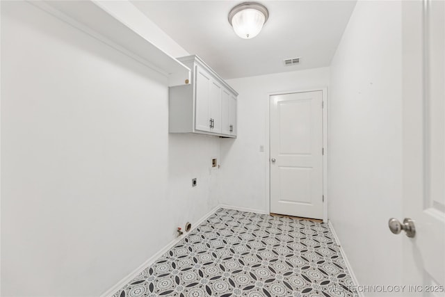 2105 W D Ct, Jenks, OK 74037 - laundry area featuring electric dryer hookup, gas dryer hookup, washer hookup, and cabinet space