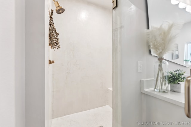 6684 E 128th St S, Bixby, OK 74008 - bathroom with walk in shower