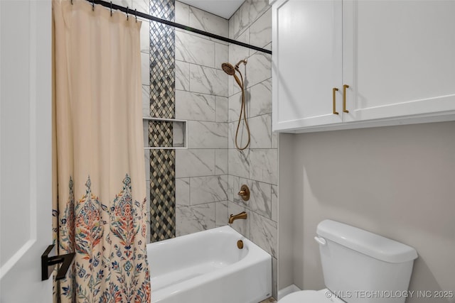17076 S 31st E Ave, Mounds, OK 74047 - full bathroom featuring toilet and shower / bathtub combination with curtain