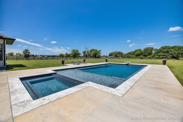 17076 S 31st E Ave, Mounds, OK 74047 - view of pool featuring a patio area and a diving board