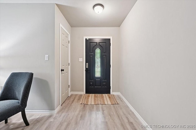 3948 S 93rd E Ave, Tulsa, OK 74145 - foyer featuring wood finished floors