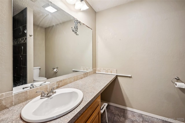 612 S 5th St, Eufaula, OK 74432 - full bathroom featuring vanity and a shower