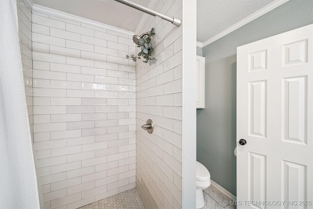 11017 E 98th St N, Owasso, OK 74055 - full bath with crown molding, tiled shower, and a textured ceiling