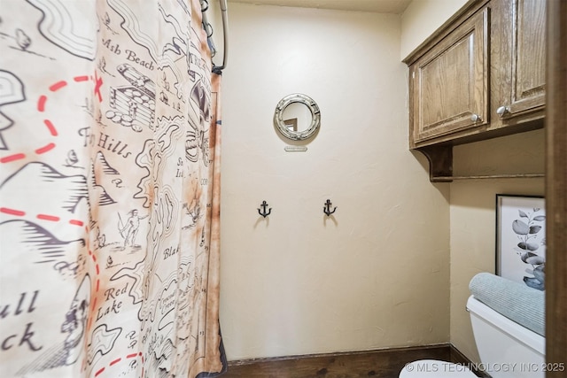 10958 S Richmond Ave, Tulsa, OK 74137 - bathroom with toilet and a shower with shower curtain