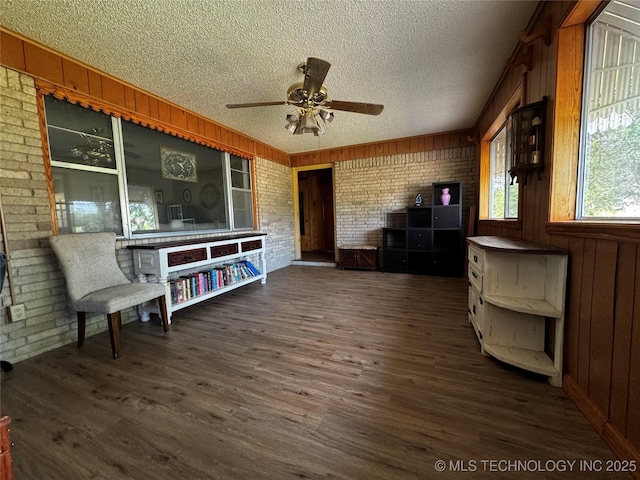 208 S Lawanda Ave, Atoka, OK 74525 - photo 2
