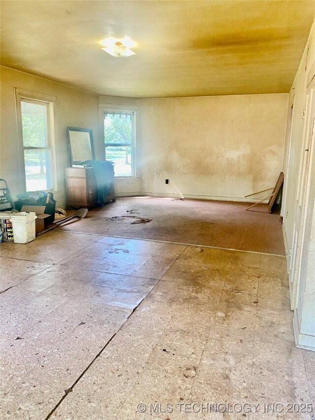 103 S Dunlap St, Cleveland, OK 74020 - view of empty room