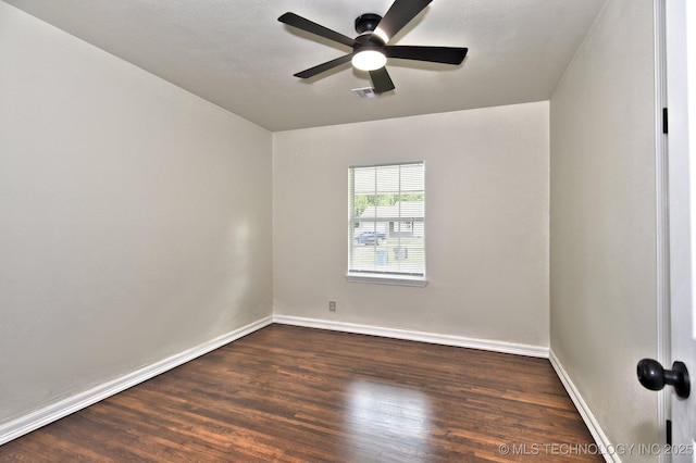 4636 E Independence St, Tulsa, OK 74115 - unfurnished room with ceiling fan and wood finished floors