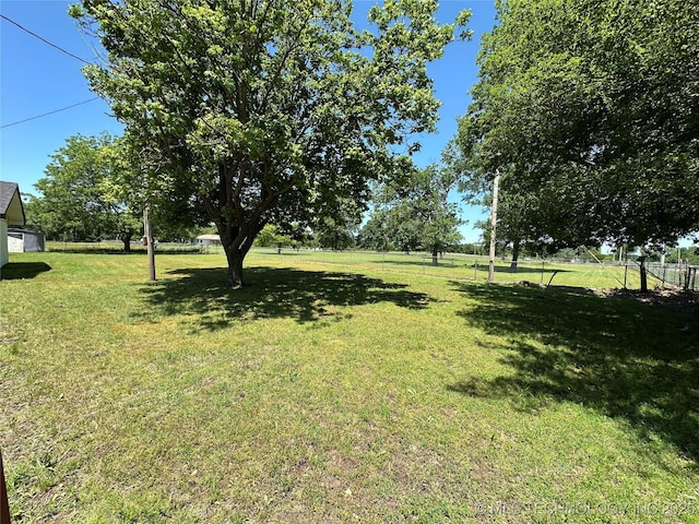 109948 S 4155, Checotah, OK 74426 - view of yard