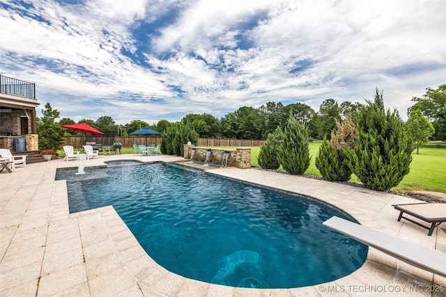 13533 S Lewis Ave, Bixby, OK 74008 - view of pool with a patio, outdoor dining space, and a diving board