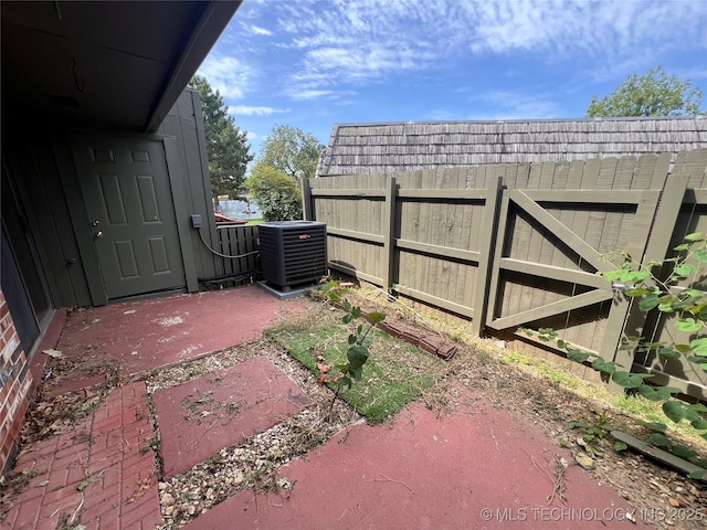 32 SE Shadowlake Dr Unit 32, Bartlesville, OK 74006 - view of patio / terrace