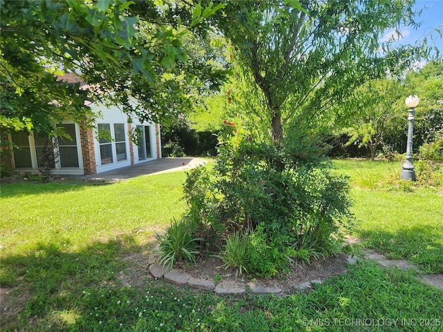 1181 Deer Crk, Pryor, OK 74361 - view of green lawn