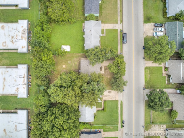 3226 N Garrison Ave, Tulsa, OK 74106 - drone / aerial view