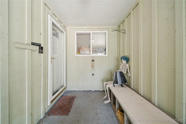 5718 E 27th St, Tulsa, OK 74114 - view of mudroom