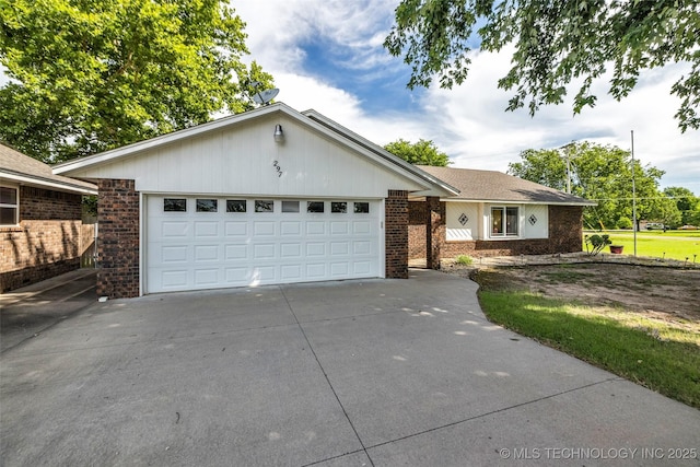 297 Willow Dr, Pryor, OK 74361 - photo 3