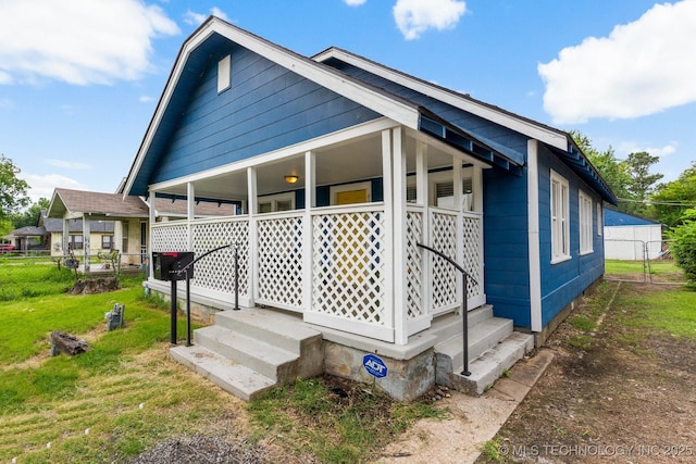 4844 S 30th Ave W, Tulsa, OK 74107 - view of side of property featuring a porch