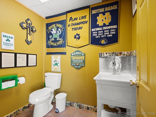 105 Quail Creek Ln, Skiatook, OK 74070 - half bathroom featuring tile patterned flooring and toilet