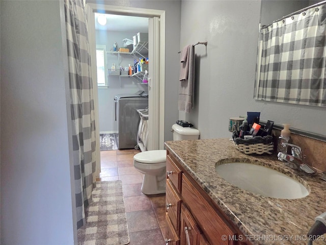 76654 S 4695, Stilwell, OK 74960 - bathroom featuring washer and clothes dryer, vanity, and a shower with curtain