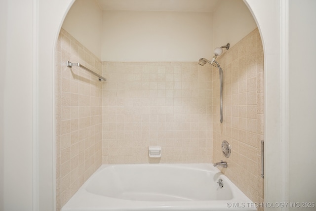 1234 S 101st E Ave, Tulsa, OK 74128 - full bath with tub / shower combination