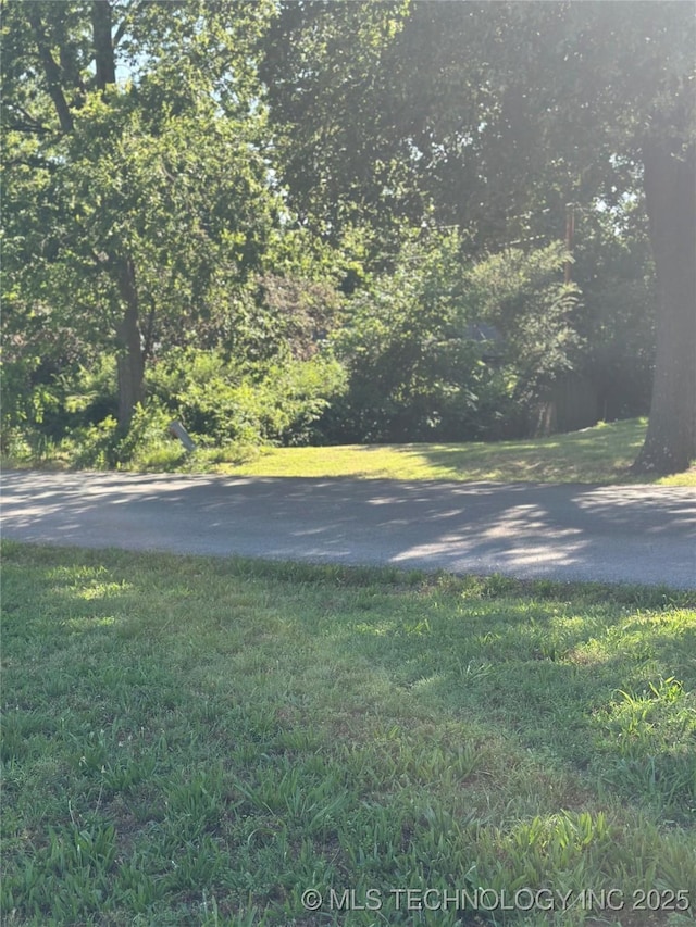 109 S Osage St, Grove, OK 74344