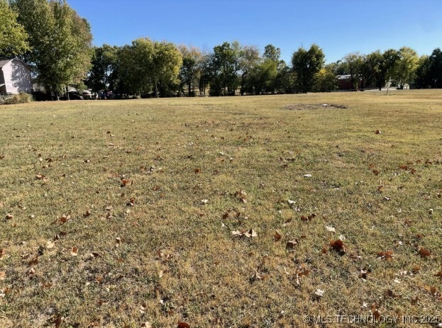 109 S Osage St, Grove, OK 74344