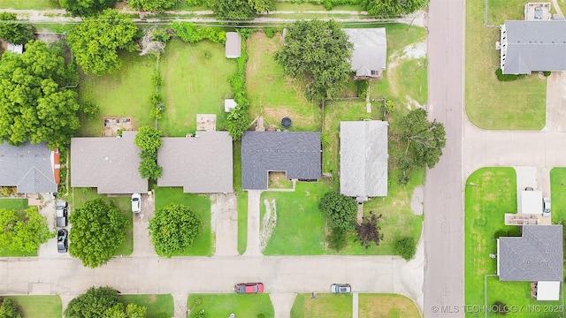 725 W 21st St, Ada, OK 74820 - photo 55