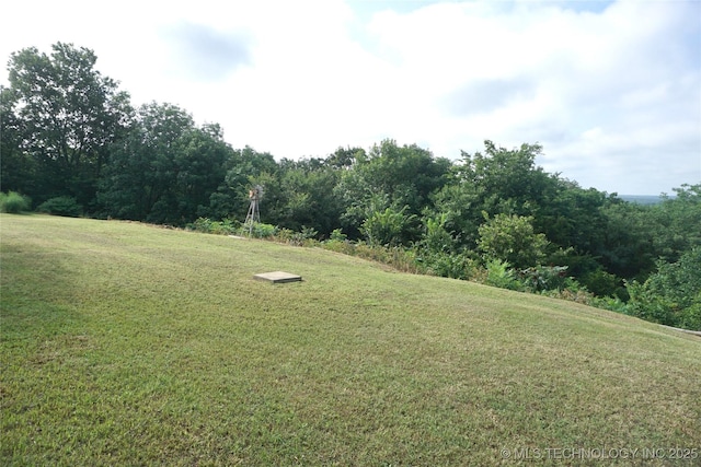710 N 14th St, Henryetta, OK 74437 - view of grassy yard