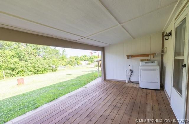604 N N W, Konawa, OK 74849 - wooden terrace with washer / clothes dryer