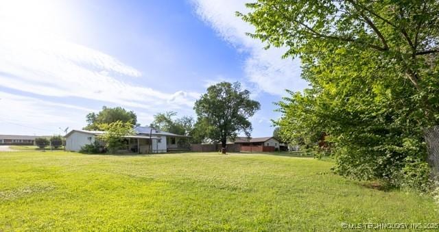 604 N N W, Konawa, OK 74849 - view of green lawn