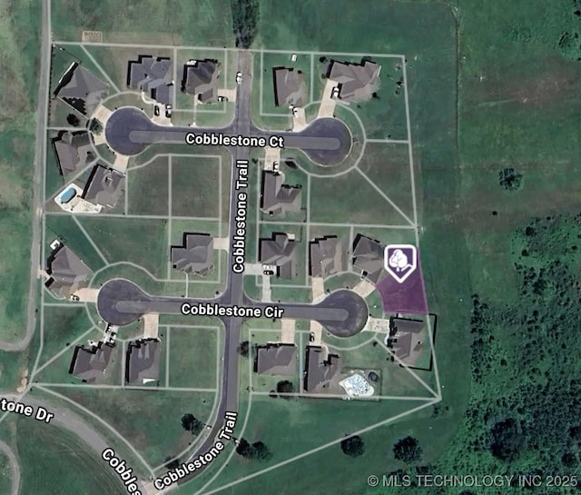 1112 Cobblestone Cir, Muskogee, OK 74403