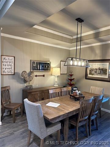 1821 W Lincoln St N, Broken Arrow, OK 74012 - dining room with wood finished floors, ornamental molding, and a tray ceiling