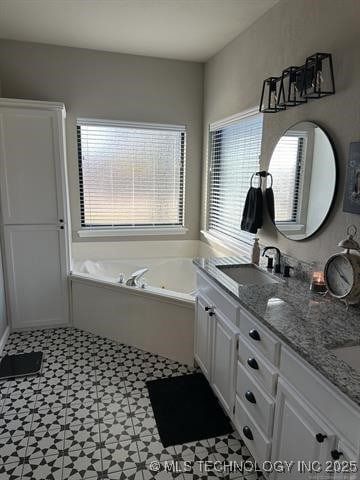 1821 W Lincoln St N, Broken Arrow, OK 74012 - full bath featuring double vanity and a garden tub