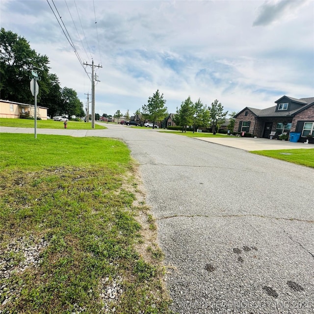 101 E 1st St, Skiatook, OK 74070